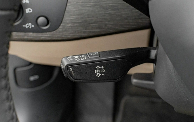 Audi A4 cena 114850 przebieg: 82336, rok produkcji 2019 z Wielichowo małe 742